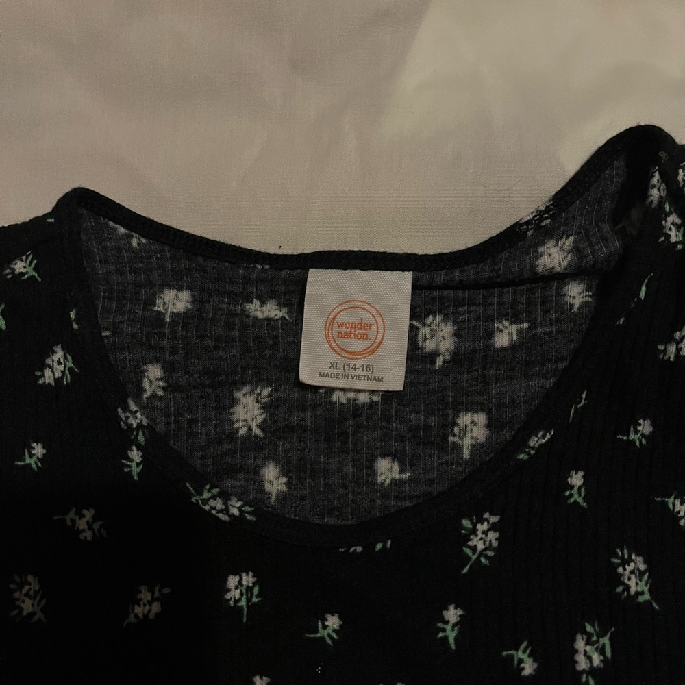 Wonder Nation Black Floral Tank Top - Picture 2 of 2